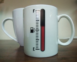 Tank meter coffee mug