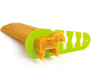 pasta measurer