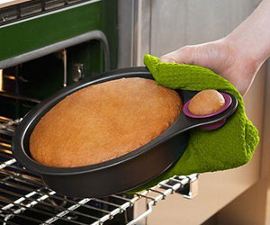 Nibble Testing Cake Pan