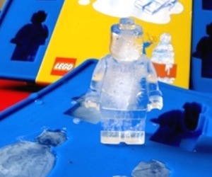 lego minifigure ice cube tray