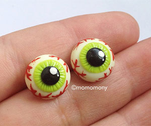eyeball earrings